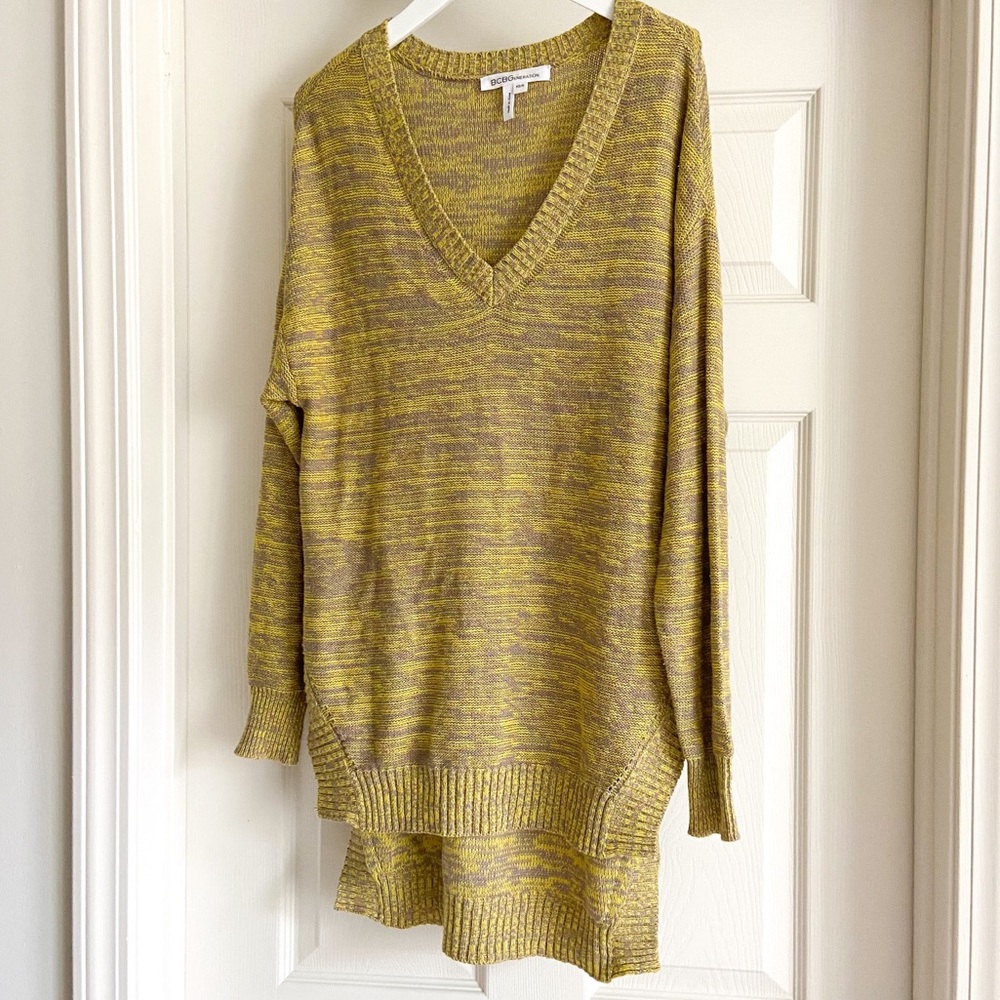 BCBGeneration Oversized Knit Marbled Mustard Yellow Gray V-Neck Sweater
